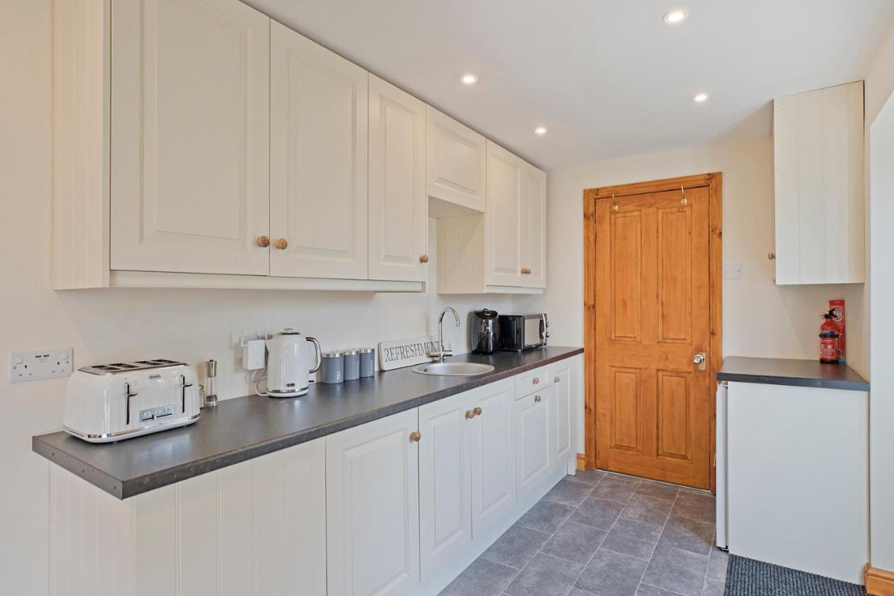 Tom'S Cabin Knaresborough Εξωτερικό φωτογραφία